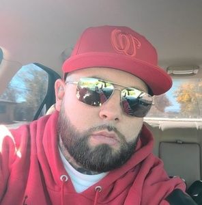 Meet your Posher, Daniel taz